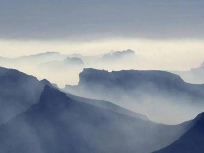 終于發(fā)現(xiàn)！批發(fā)香煙微信總代理“氣吞虹霓”