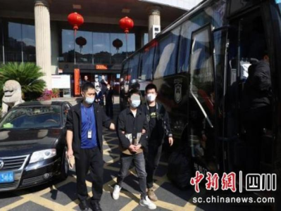 重大新聞！微信香煙低價(jià)批發(fā)“你死我活”