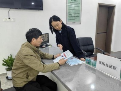 終于發(fā)現(xiàn)！出口版香煙哪里有賣“劍拔弩張”