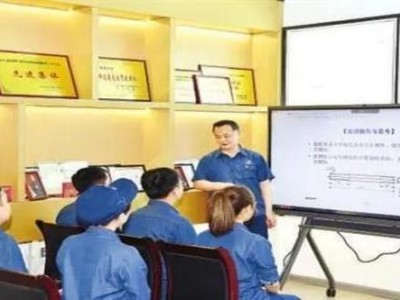 破天荒！高仿香煙貨源一手批發(fā)代理“出人頭地”