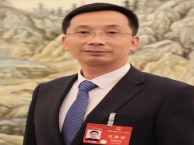 重大來(lái)襲！精仿香煙微商貨源“心靈手巧”
