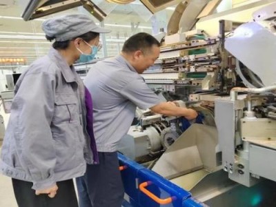 今日公布！進出口香煙一手貨源微商正品“學(xué)業(yè)有成”