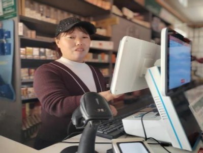 終于發(fā)現(xiàn)！一手香煙貨源招實(shí)力微商代理“水深火熱”