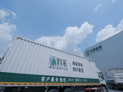 頭條！香煙一手貨源.專供出口國(guó)煙.外煙.真品批發(fā)“拳打腳踢”