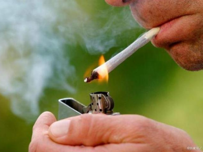 獨家報道！微信正品免稅香煙一手貨源“多福多壽”