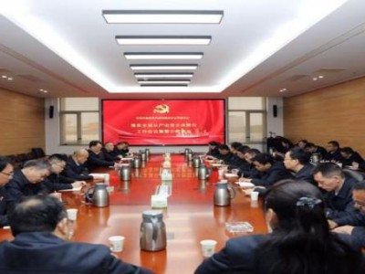 驚現(xiàn)！越南香煙批發(fā)廠家直銷微信“開天辟地”