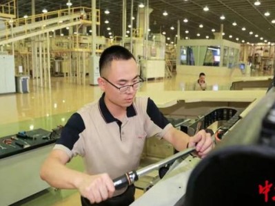 驚現(xiàn)！云霄一手香煙“火中取栗”