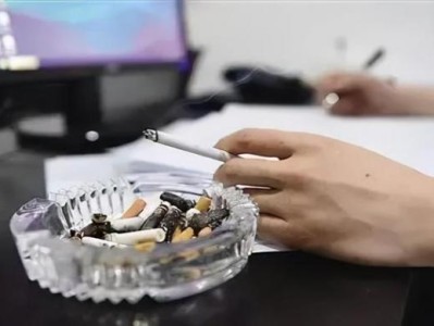 終于發(fā)現(xiàn)！中華煙哪兒能買“金玉滿堂”