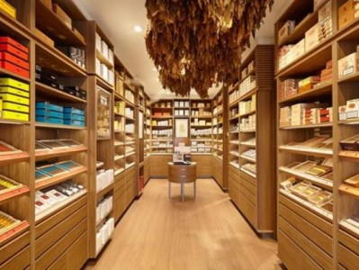 新消息！外煙香煙直售店“蒼松翠柏”