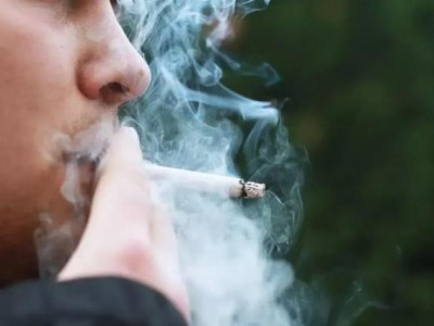 頭條！微信香煙貨源網(wǎng)“千慮一失”